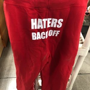 Miranda sings pants